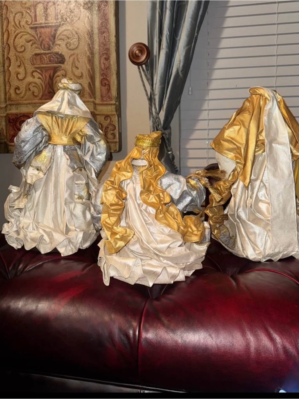 20” Elegant Three Wise Men Nativity Figures – Gold & Ivory Christmas Décor Set - Picture 3 of 6